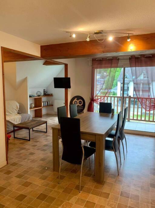 Appartement Duplex Classe 4 Etoiles Plein Centre Village 圣拉里苏朗 外观 照片
