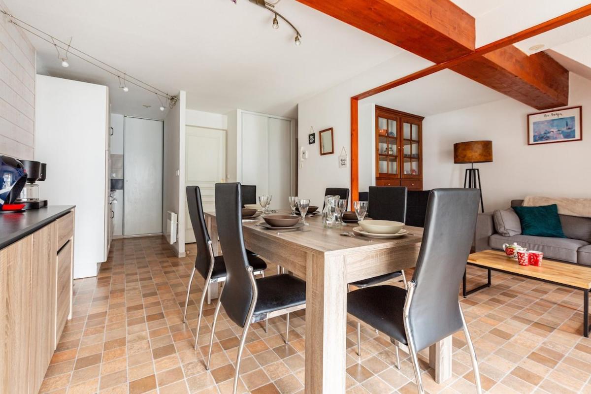 Appartement Duplex Classe 4 Etoiles Plein Centre Village 圣拉里苏朗 外观 照片